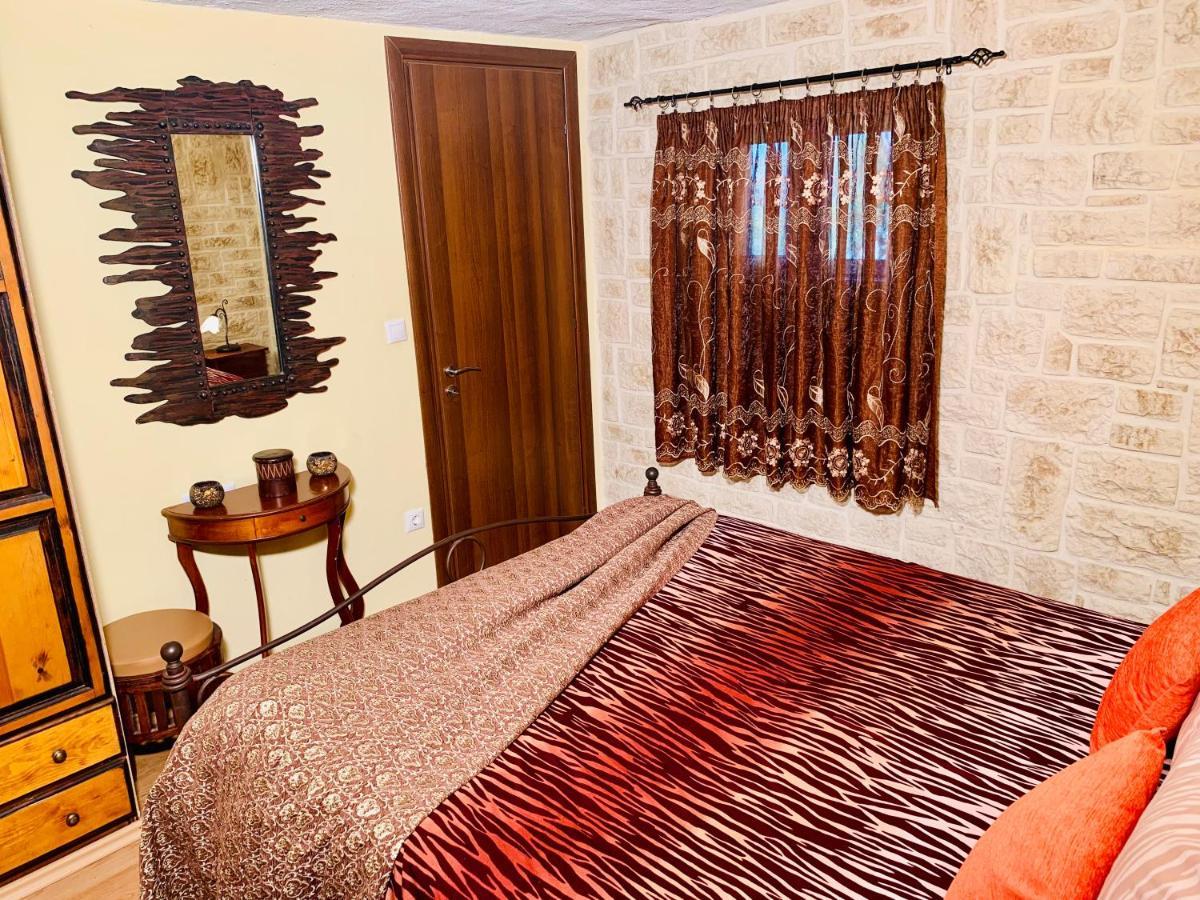 Ermones Odyssesas Bungalow Vátos Buitenkant foto