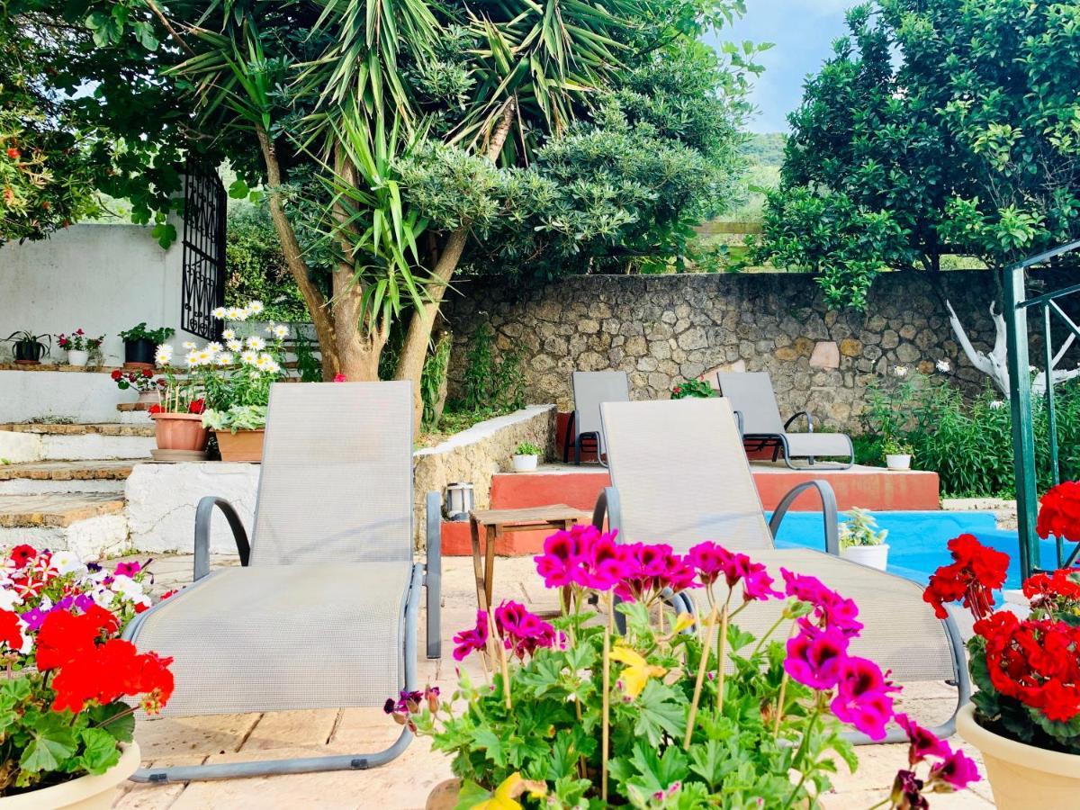 Ermones Odyssesas Bungalow Vátos Buitenkant foto